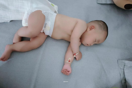 普洱宝宝高烧怎么处理